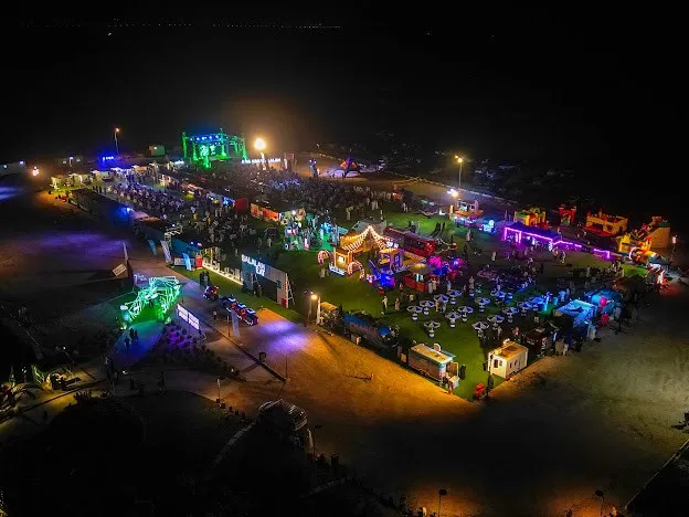 Organising Al Buraimi
                                                                        Carnival